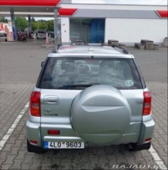 Toyota RAV4 2,0 44 2000
