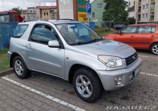 Toyota RAV4 2,0 44 2000