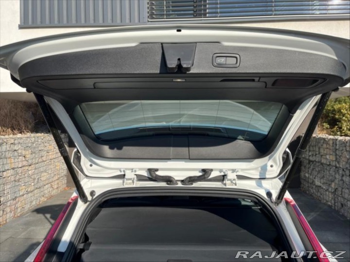 Volvo V60 2,0   T6 4x4 TwinEngine R 2020