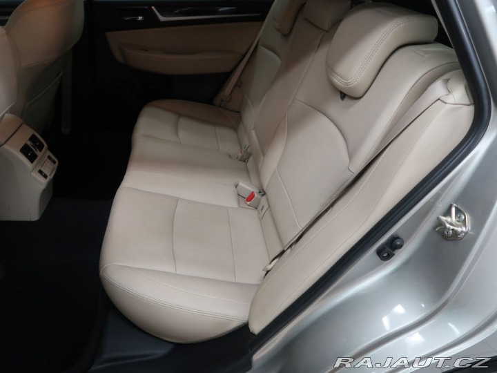 Subaru Outback 2,5i Executive,CZ,1.maj,4 1800