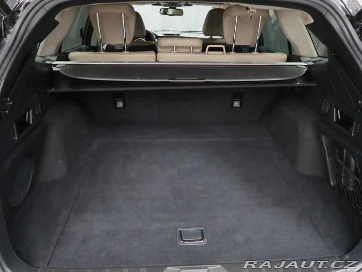 Subaru Outback 2,5i Touring,CZ,1.maj,4x4 1800