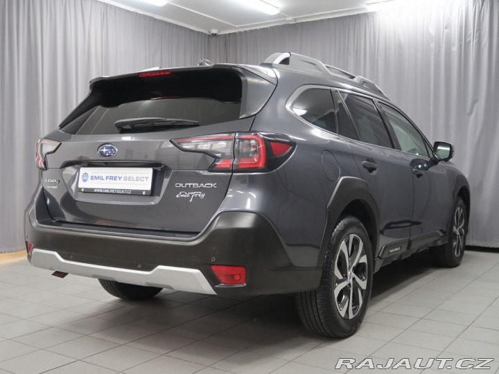 Subaru Outback 2,5i Touring,CZ,1.maj,4x4 1800