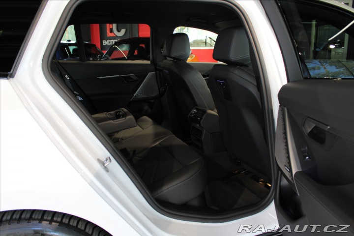 BMW 5 520d xDrive M Sport NezTo 2024