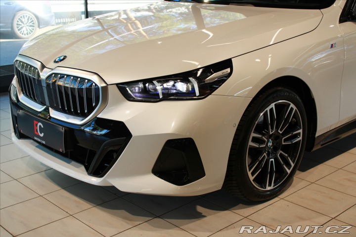 BMW 5 520d xDrive M Sport NezTo 2024