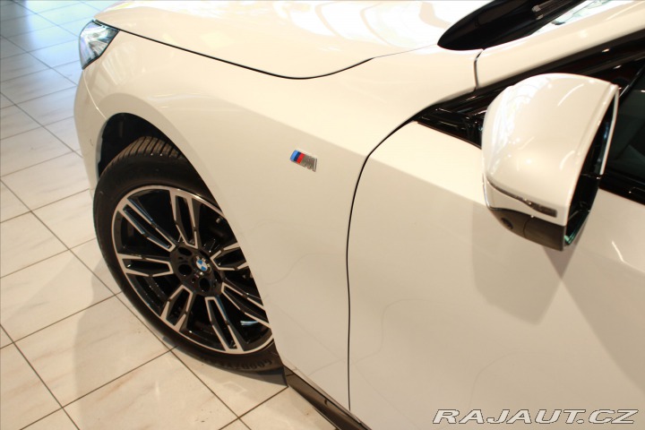 BMW 5 520d xDrive M Sport NezTo 2024