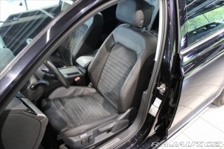 Volkswagen Passat 2.0 TDi Highline DSG ACC 2017