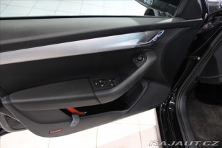 Škoda Octavia 1.6 TDi DSG Navi / Pano / 2019