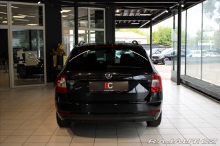Škoda Octavia 1.6 TDi DSG Navi / Pano / 2019