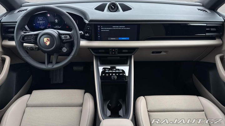 Porsche Macan 4 2025