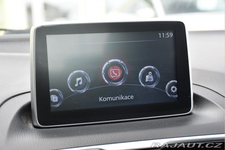 Mazda 3 2,0i Benzin ZADANO 2014