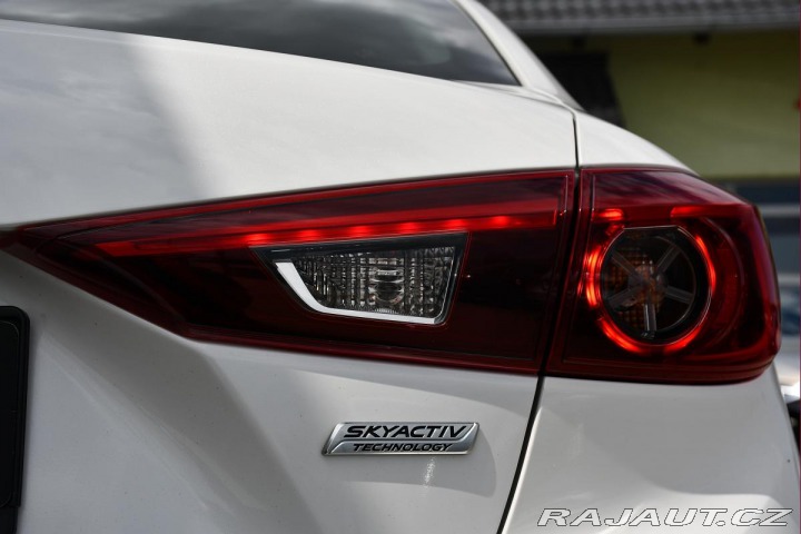Mazda 3 2,0i ATTRACTION 2xKOLA 1. 2014