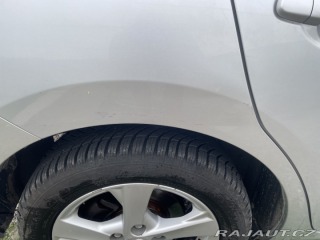 Toyota Auris E15 2011