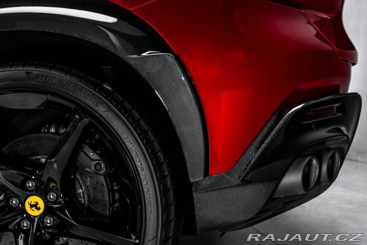 Ferrari Purosangue Rosso Fuoco 1800