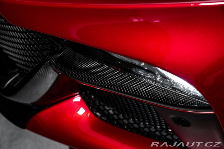 Ferrari Purosangue Rosso Fuoco 1800