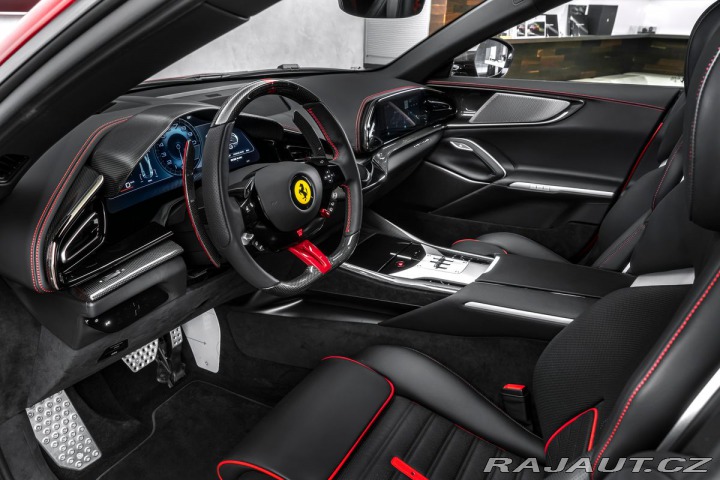 Ferrari Purosangue Rosso Fuoco 2024