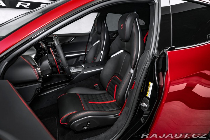 Ferrari Purosangue Rosso Fuoco 1800