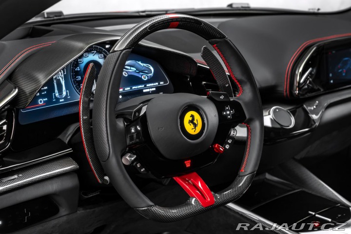 Ferrari Purosangue Rosso Fuoco 2024