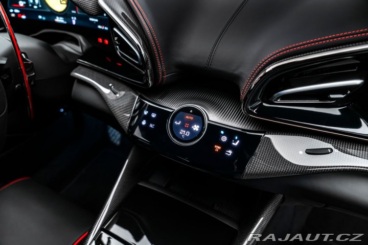 Ferrari Purosangue Rosso Fuoco 1800