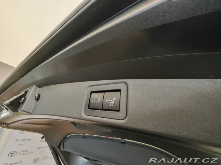 Toyota Corolla 2.0 Hybrid e-CVT GR Sport 2023