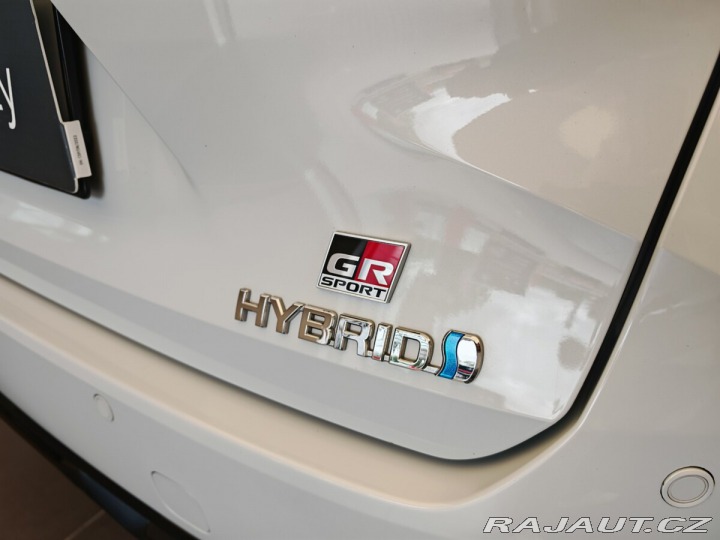 Toyota Corolla 2.0 Hybrid e-CVT GR Sport 2023