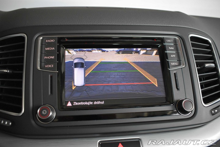 Volkswagen Sharan 1.4TSI DSG* REZERVACE * 2021
