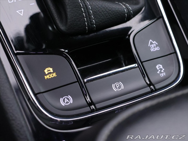 Škoda Karoq 2,0 TDI DSG 4x4 Sportline 2021