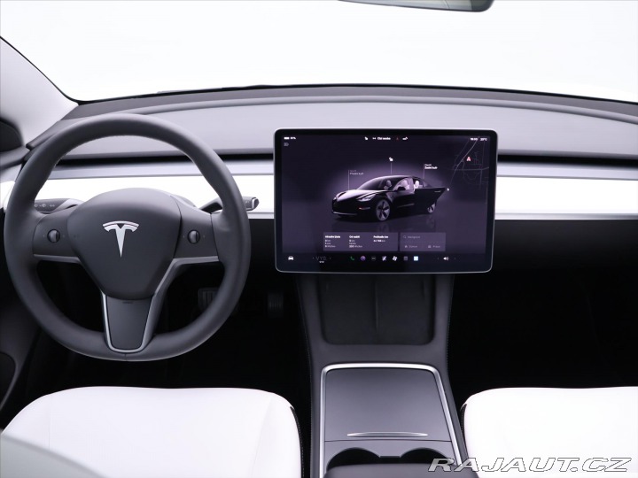 Tesla Model 3 208kW 2022