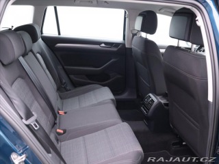 Volkswagen Passat 2,0 TDI DSG Business 1.Ma 2022