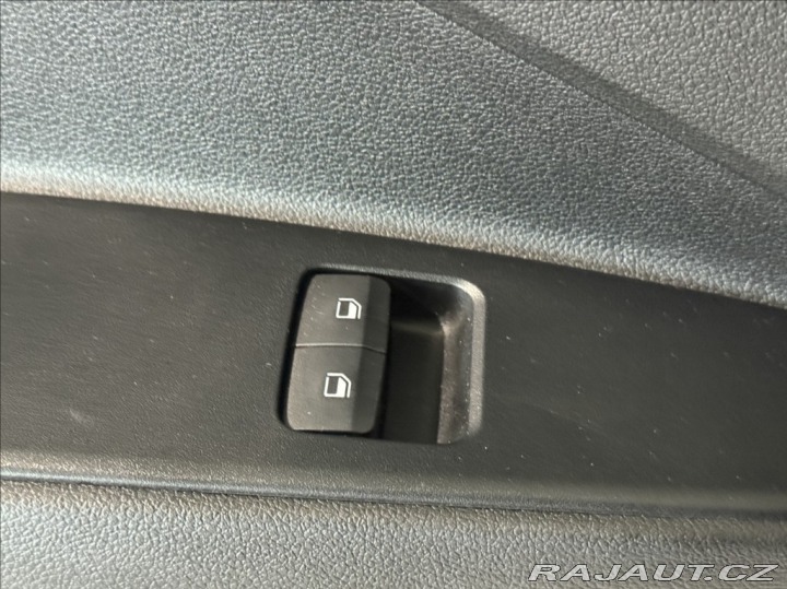 Hyundai i10 1,0 i 1.majitel 2023