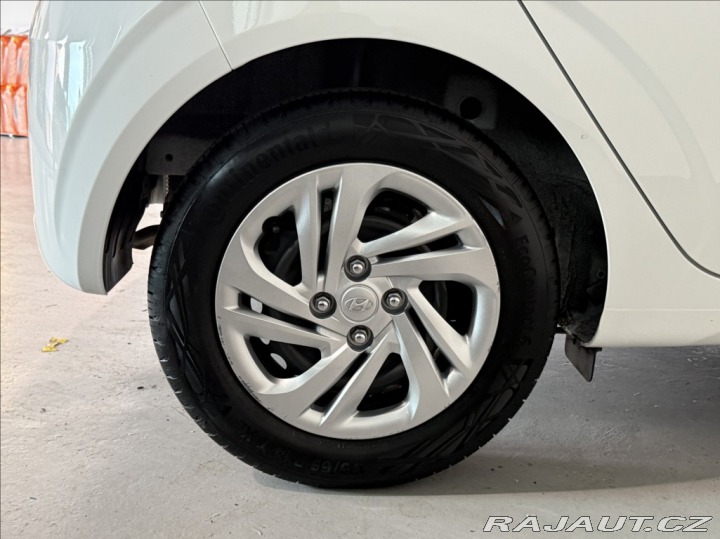 Hyundai i10 1,0 i 1.majitel 2023