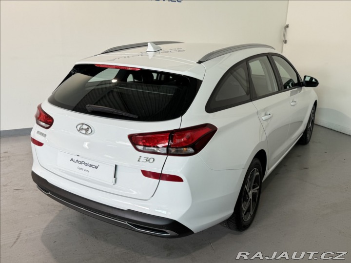 Hyundai i30 1,0 TGDI FAMILY COMFORT 2023