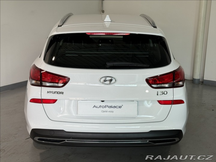 Hyundai i30 1,0 TGDI FAMILY COMFORT 2023