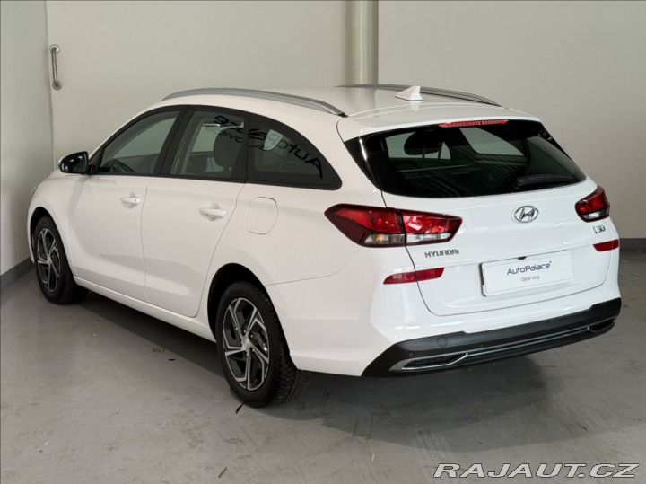 Hyundai i30 1,0 TGDI FAMILY COMFORT 2023