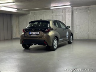 Toyota Yaris Comfort 1.5 Hybrid e-CVT 2024