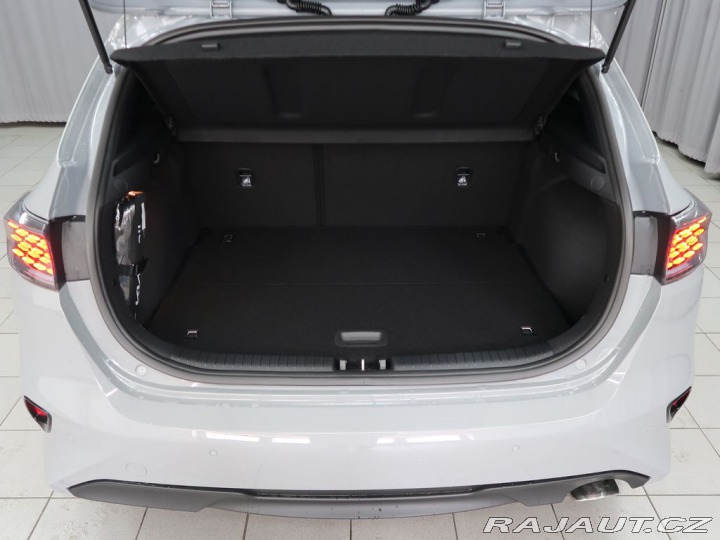 Kia Ceed EDICE 30 - K odběru IHNED 2025