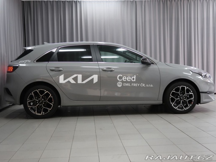 Kia Ceed EDICE 30 - K odběru IHNED 2025