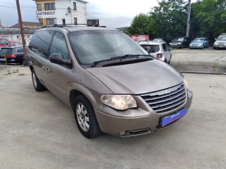 Chrysler Grand Voyager 2.8 CRD LIMITED AT,AC,ČR