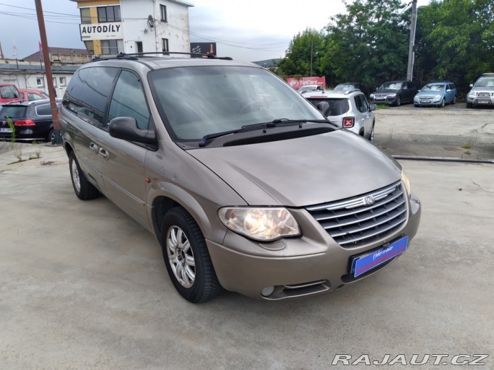 Chrysler Grand Voyager 2.8 CRD LIMITED AT,AC,ČR 2004