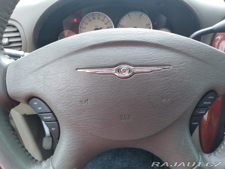 Chrysler Grand Voyager 2.8 CRD LIMITED AT,AC,ČR 2004