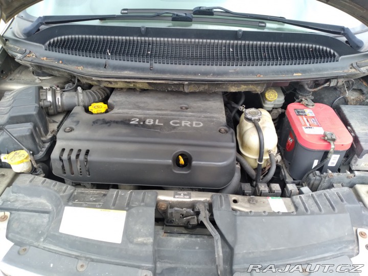 Chrysler Grand Voyager 2.8 CRD LIMITED AT,AC,ČR 2004