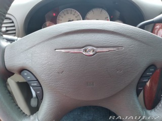 Chrysler Grand Voyager 2.8 CRD LIMITED AT,AC,ČR 2004