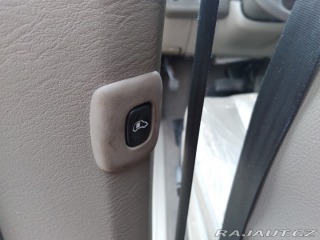 Chrysler Grand Voyager 2.8 CRD LIMITED AT,AC,ČR 2004