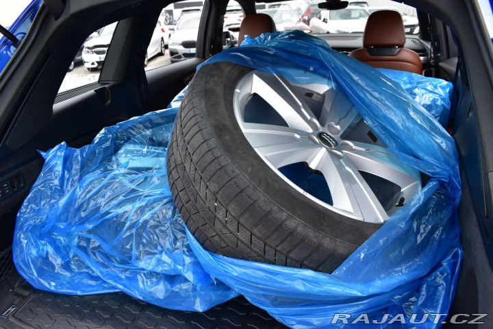 Audi SQ7 V8 TDI REZERVACE 2017