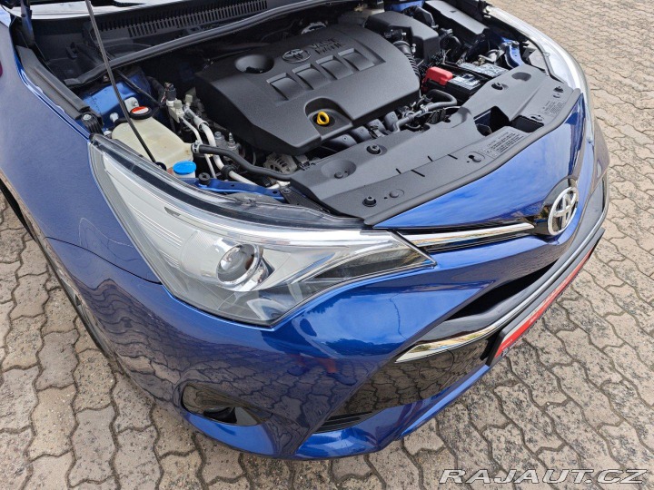 Toyota Avensis 1.8 VVT-i Executive Kamer 2015