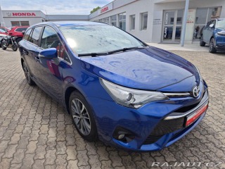 Toyota Avensis 1.8 VVT-i Executive Kamer 2015