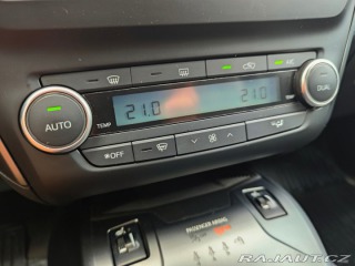 Toyota Avensis 1.8 VVT-i Executive Kamer 2015