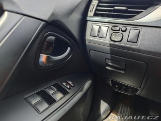 Toyota Avensis 1.8 VVT-i Executive Kamer 2015