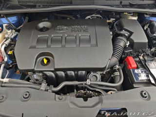 Toyota Avensis 1.8 VVT-i Executive Kamer 2015