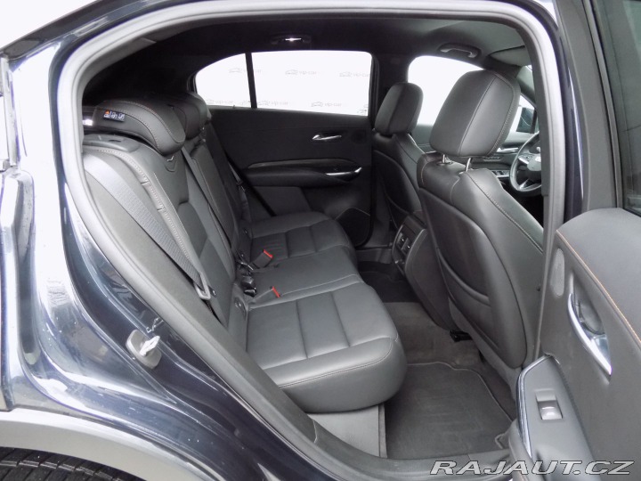 Cadillac Ostatní modely XT4 2.0i/AWD/Full-Led/NAVI/ 2022