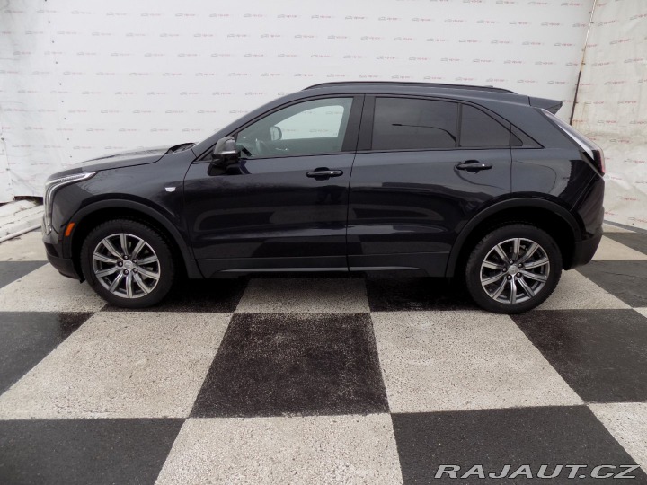 Cadillac Ostatní modely XT4 2.0i/AWD/Full-Led/NAVI/ 2022